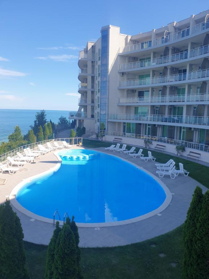 Studio Silver Terace With Sea View For 4 Person Byala  Bagian luar foto