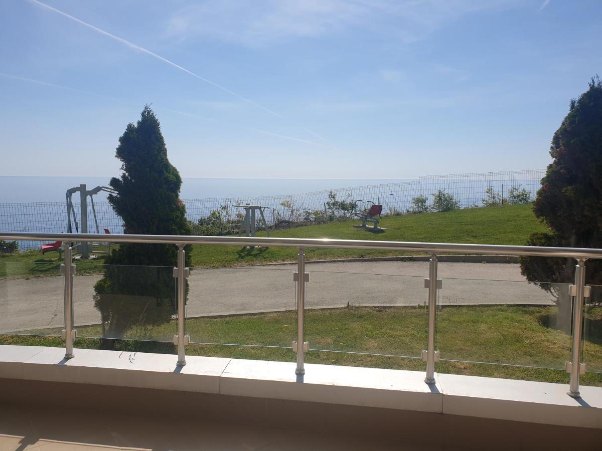 Studio Silver Terace With Sea View For 4 Person Byala  Bagian luar foto