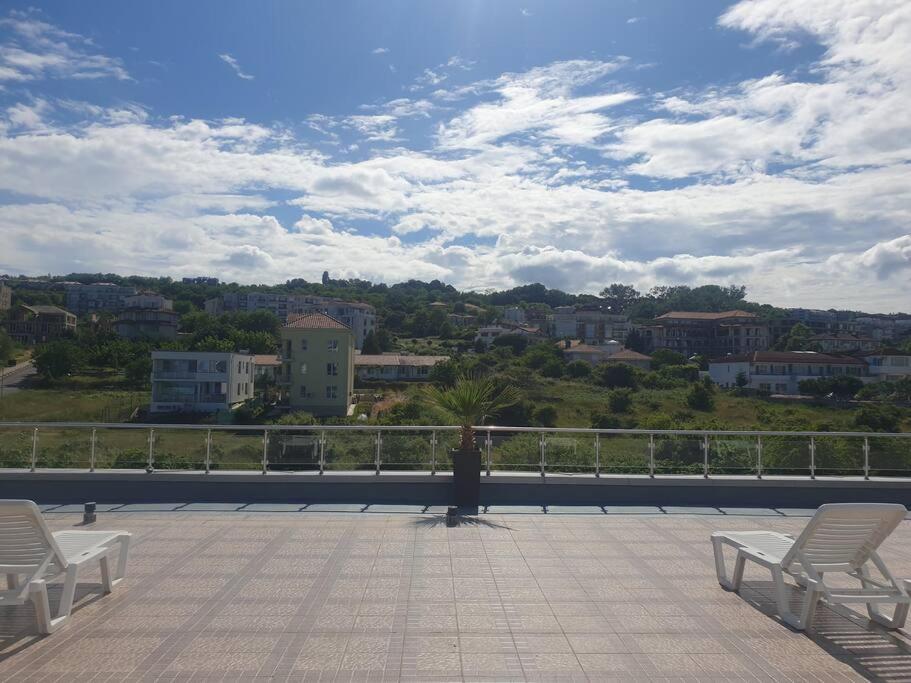Studio Silver Terace With Sea View For 4 Person Byala  Bagian luar foto