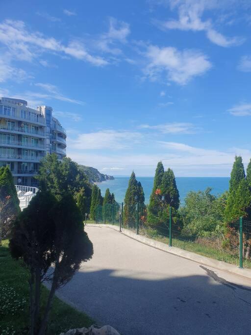 Studio Silver Terace With Sea View For 4 Person Byala  Bagian luar foto