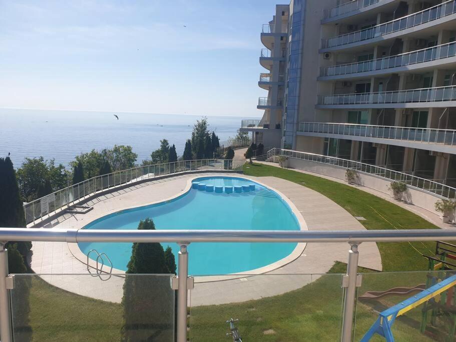 Studio Silver Terace With Sea View For 4 Person Byala  Bagian luar foto